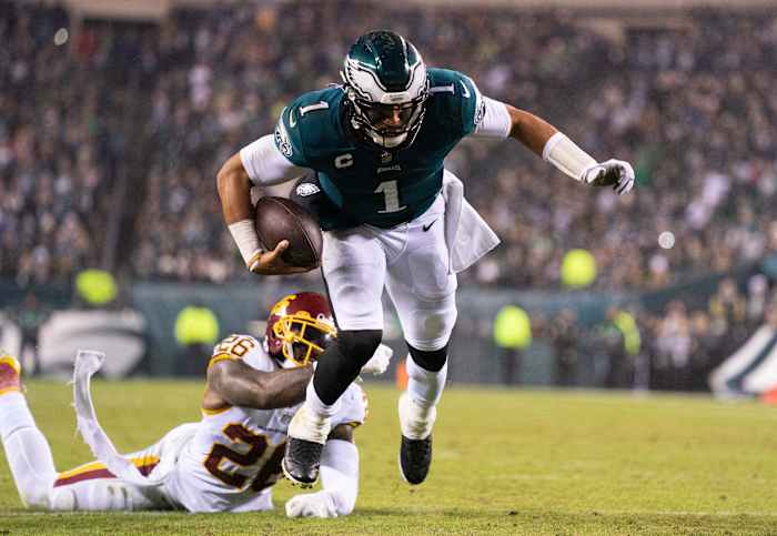 Jalen Hurts runs for yards vs. Washington on Week 15